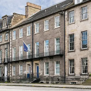 Hotel Travelodge Queen Street
