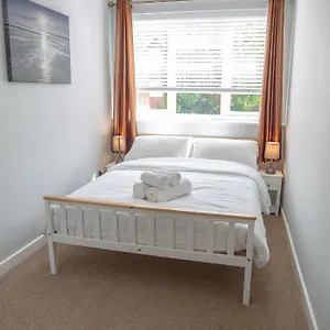Apartment Sea Road