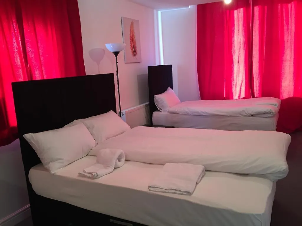Canary Heights Hotel London