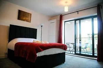 Canary Heights Hotel London