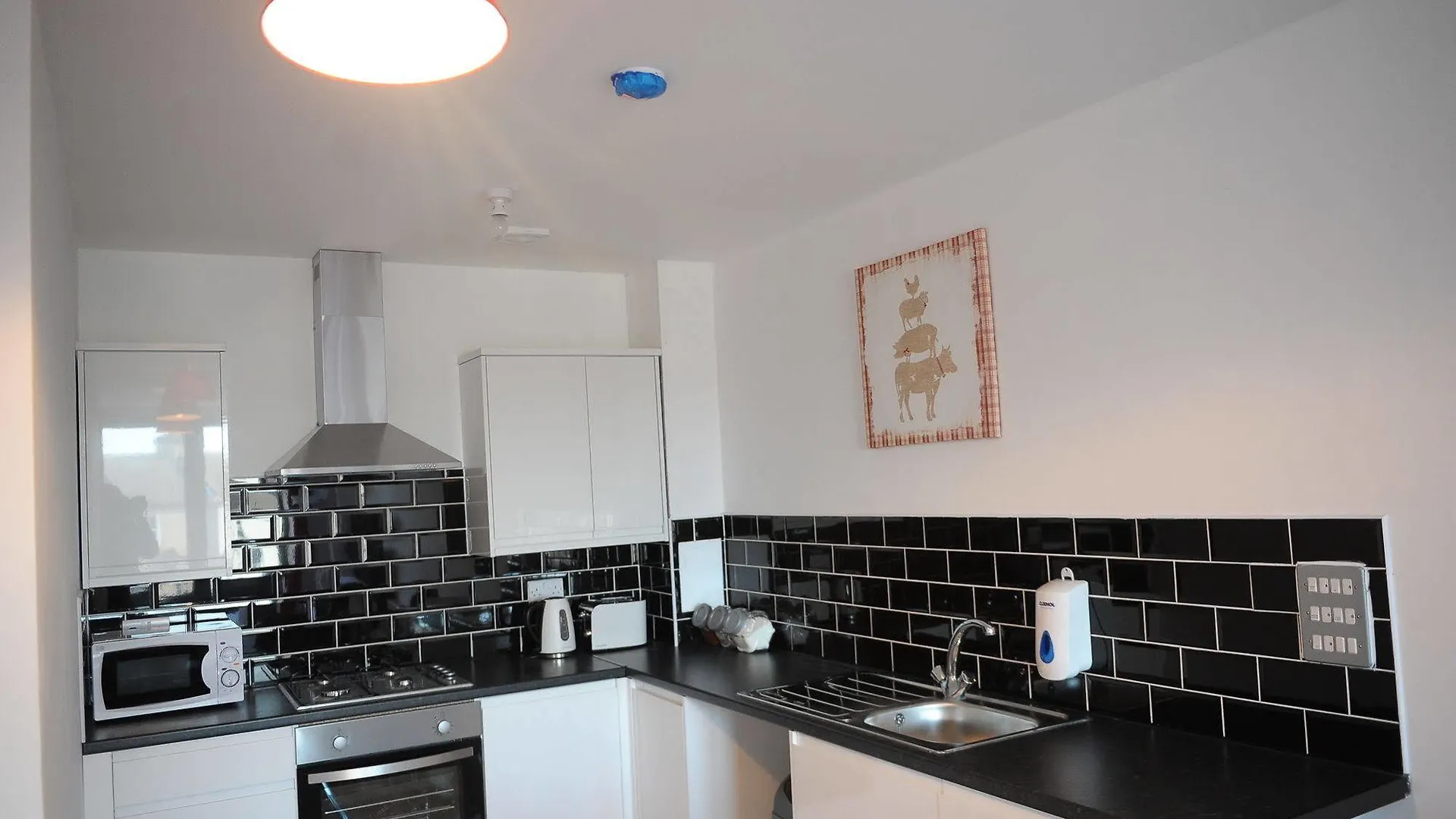 Aparthotel Canary Heights Hotel London